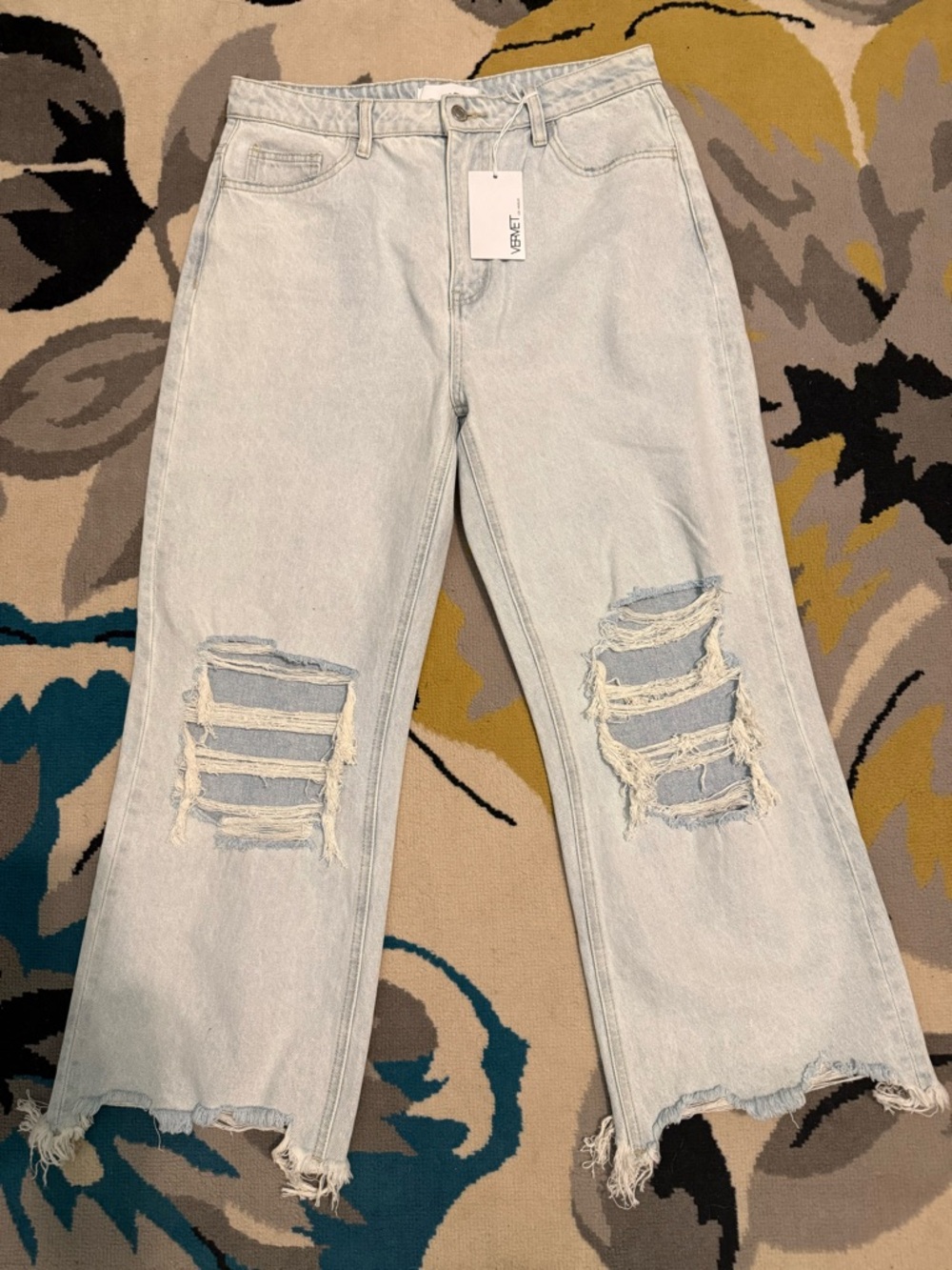NWT Vervet Leslie Distressed Highwaist Mom Jeans, Size 31